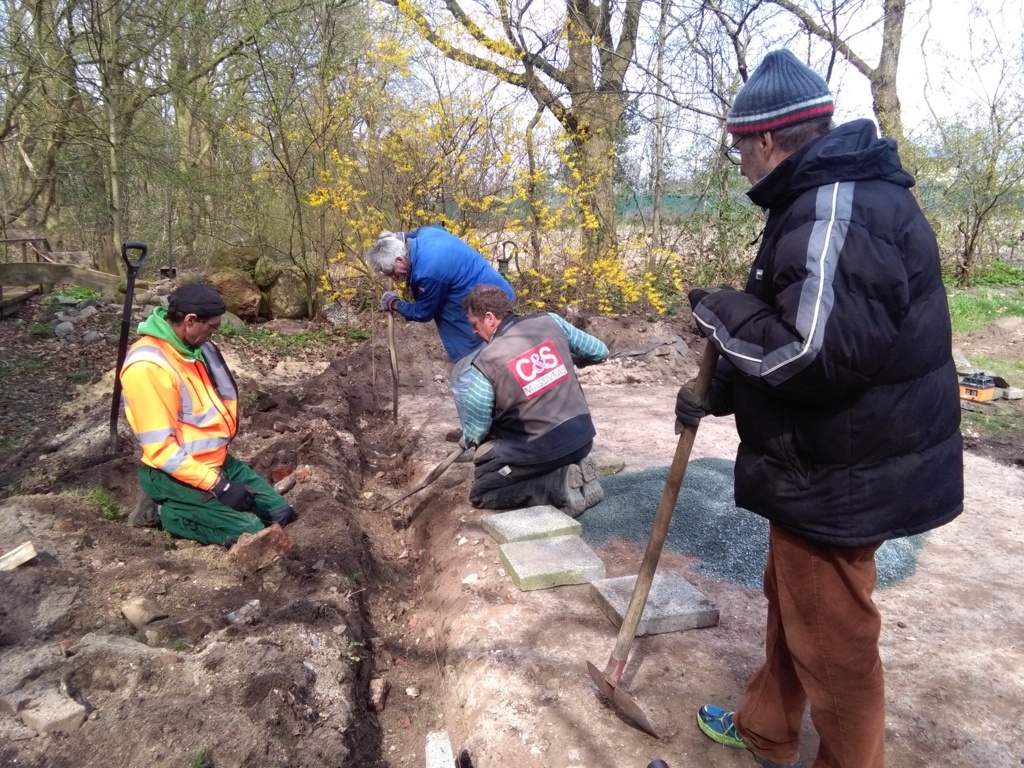 03-pflasterplatte_fr_zelt_2016