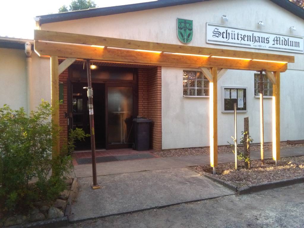 57m-aufstellen_vordach_2018_